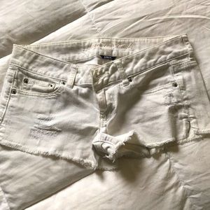 White low rise aeo denim shorts